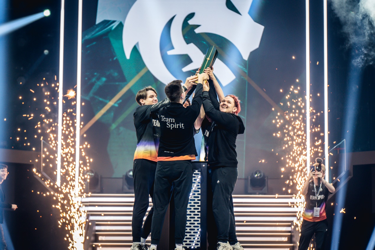 B组混战：Team Liquid不敌BetBoom Team，出线形势微妙。